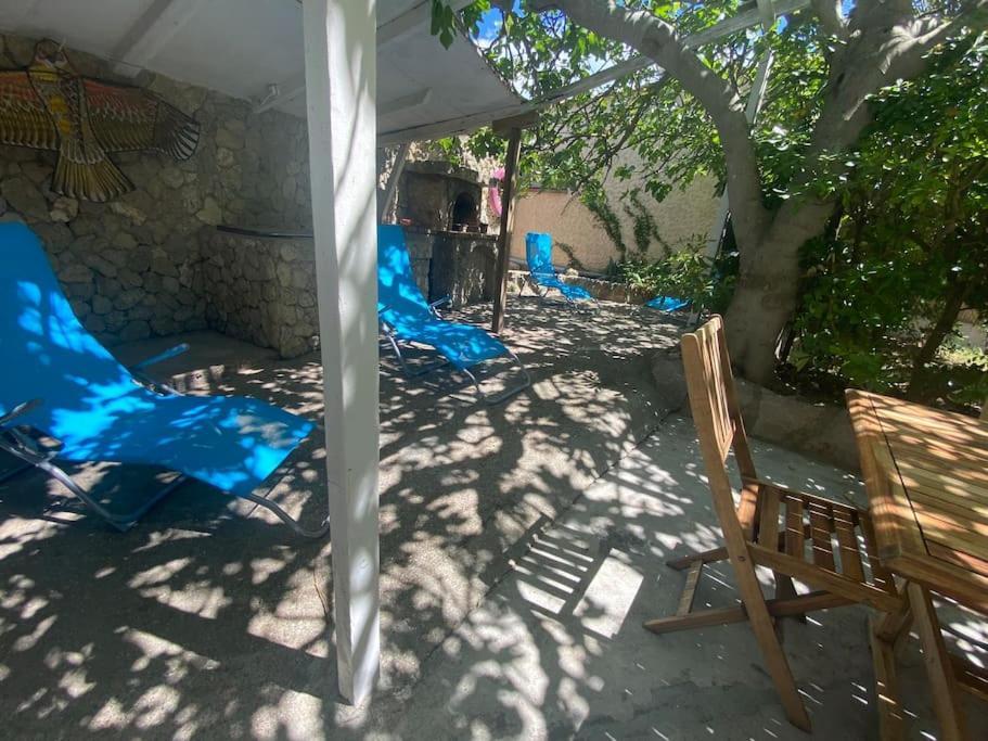 A L'Ombre Du Figuier ! Maisonnette Jardin / Parking / Proche Mer 프롱티냥 외부 사진